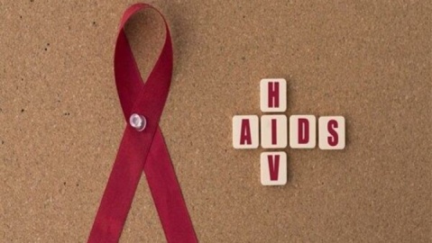 شناسایی ۴۱ هزار مبتلا به HIV در کشور؛ درمان رایگان در ایران