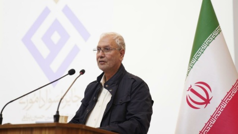 ربیعی: مقابله با بازماندگی از تحصیل برنامه اصلی دولت چهاردهم است