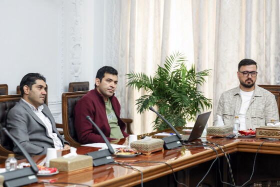 نشست فعالان اقتصاد دیجیتال با سران قوا