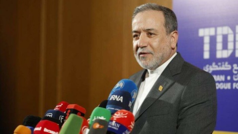 فیلم / اظهارات سید عباس عراقچی وزیر امور خارجه در جمع خبرنگاران در حاشیه اجلاس حقوق بین‌الملل تحت تهاجم: تجاوز و دفاع