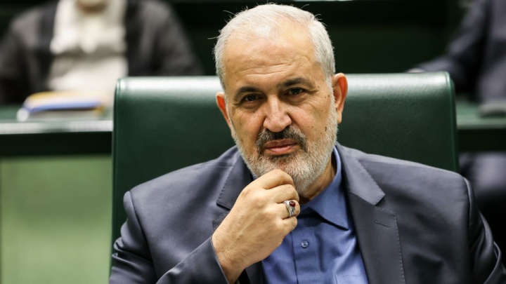 توضیح وزیر نیرو درباره کیفیت پنل‌های خورشیدی