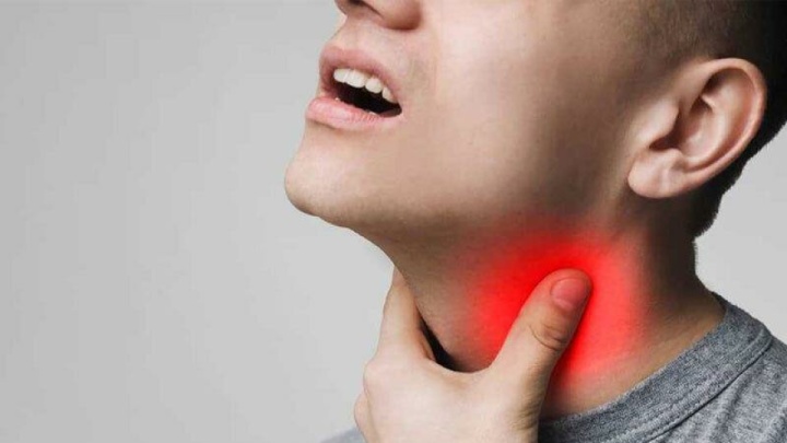 «گلودرد تیغی» نشان‌دهنده سویه جدیدی از کرونا با شدت بیشتر یا خطر بالاتر نیست