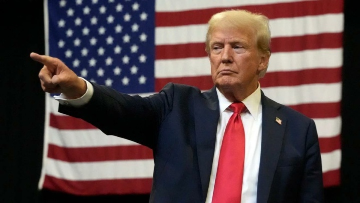 ترامپ از جمهوری خواهان خواست تا به انتشار پرونده‌های اپستین رای دهند