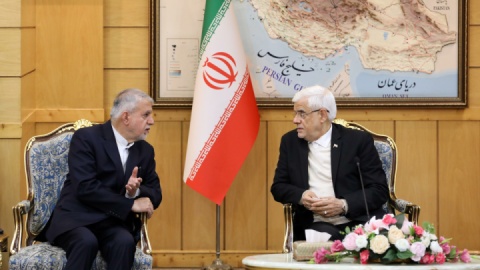 گزارش تصویری/ عزیمت معاون اول رئیس‌جمهور به روسیه