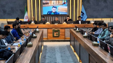 مشاور رئیس جمهور: همه صداها در فضای تصمیم سازی کشور باید شنیده شود