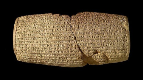 هفت پرونده استرداد آثار تاریخی پیگیری میشود/ نقش فعال ایران در تدوین مرامنامه کوروش