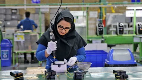 تمایل ۷۰ درصد زنان تحصیلکرده به تلفیق سنت و مدرنیته