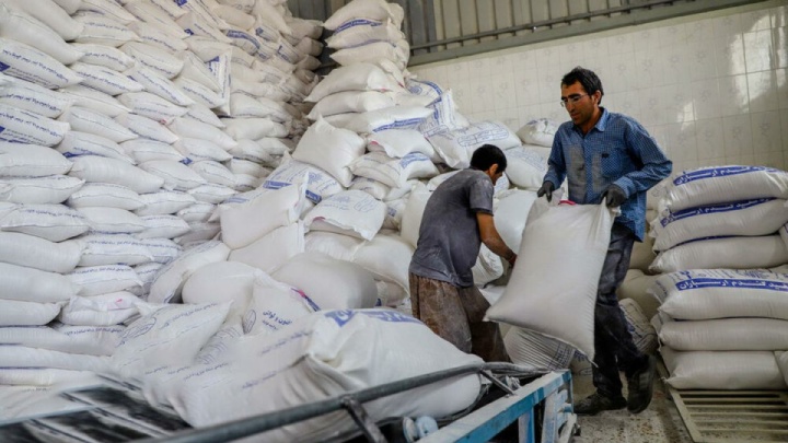 هدررفت۳۰۰ هزار میلیاردتومانی در چرخه معیوب نان