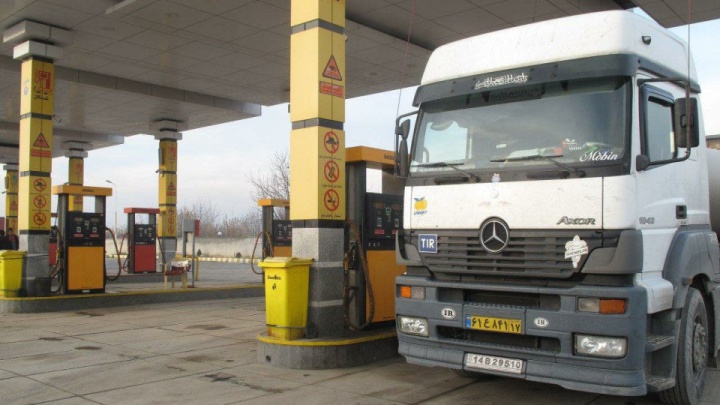 نیمی از گازوییل کشور در بخش حمل‌ونقل مصرف می‌شود