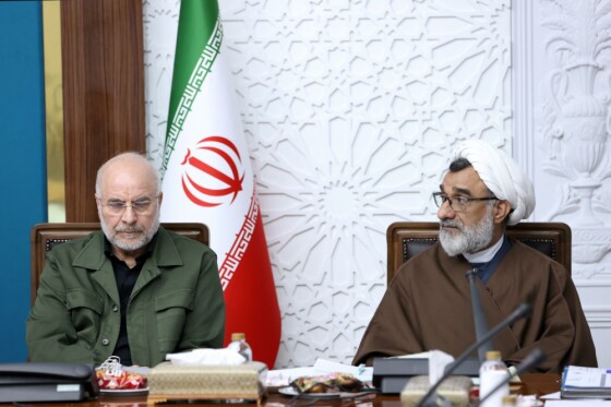 جلسه شورای عالی انقلاب فرهنگی