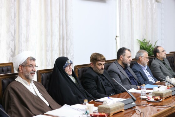 جلسه شورای عالی انقلاب فرهنگی