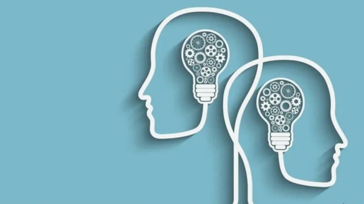 جهان، بی‌خرد دوام نمی‌آورد