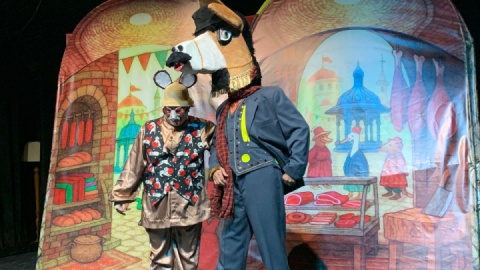 سام درخشانی واحد نمایش کودک را راه‌اندازی کرد