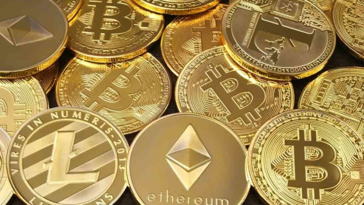 صندوق‌های رمزارز در آستانه ورود به بورس تهران