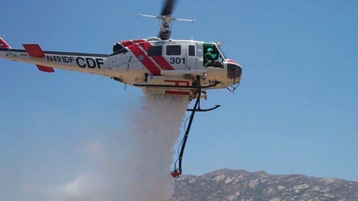 سه بالگرد جدید برای اطفای حریق جنگل الیت در راه اعزام به منطقه است