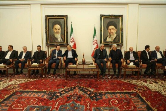 سفر وزیر امور اقتصادی و دارایی به استان آذربایجان شرقی