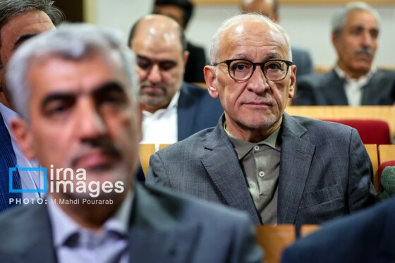 رونمایی از کتاب «در اندیشه ایران»