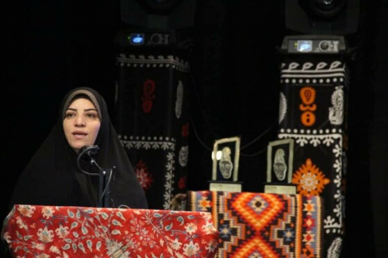 آیین اختتامیه سی‌وهفتمین جشنواره تئاتر لرستان با حضور وزیر فرهنگ و ارشاد اسلامی