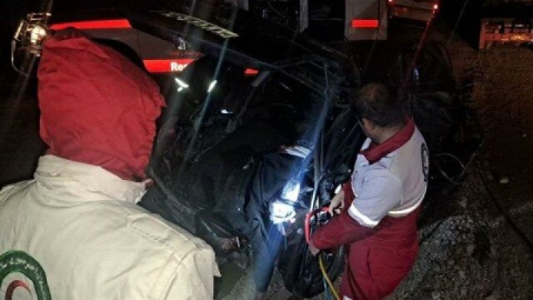 ۳ کشته و ۲ مصدوم در تصادف پراید با دو تریلی