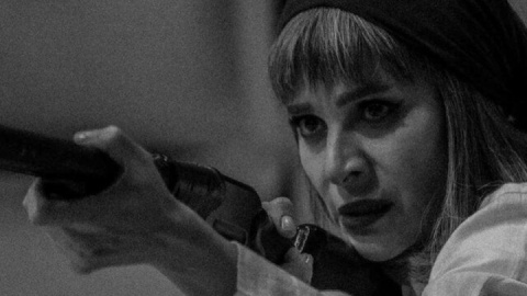 «رامسس دوم» و «ساحلی‌ها» از تئاترشهر رفتند