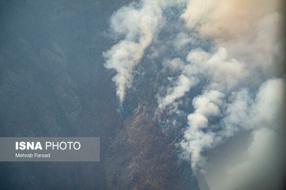 عملیات مهار آتشسوزی مناطق کوهستانی روستاهای دلیر و الیت