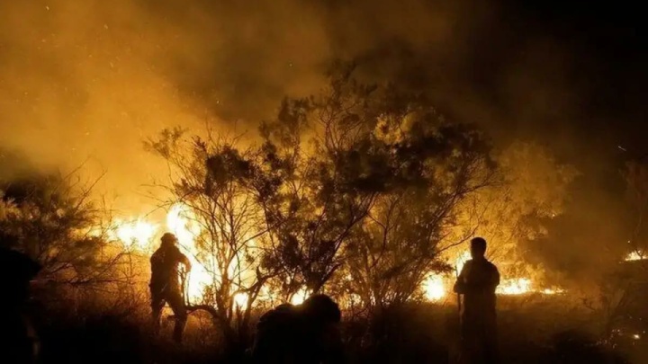 آتش تحت کنترل است