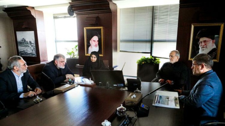 دستور پزشکیان برای نهایی‌سازی ساختار سازمانی و تأمین اعتبار تعمیرات قطارهای حومه‌ای