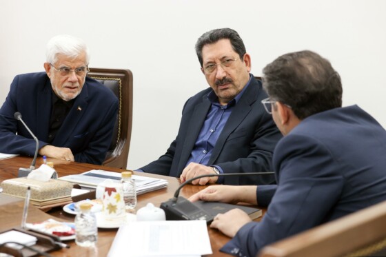 برگزاری جلسه بررسی وضعیت و احیای صنعت نساجی