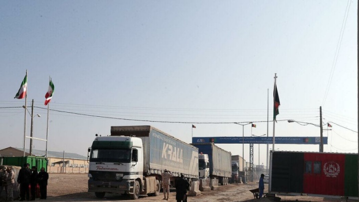 تصمیم دولت برای تامین کالا‌های اساسی بدون انتقال ارز