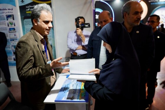 بازدید سخنگوی دولت از پنجمین نمایشگاه بین‌المللی ایران ژئو