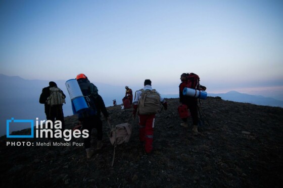 مهار آتش‌سوزی جنگل الیت