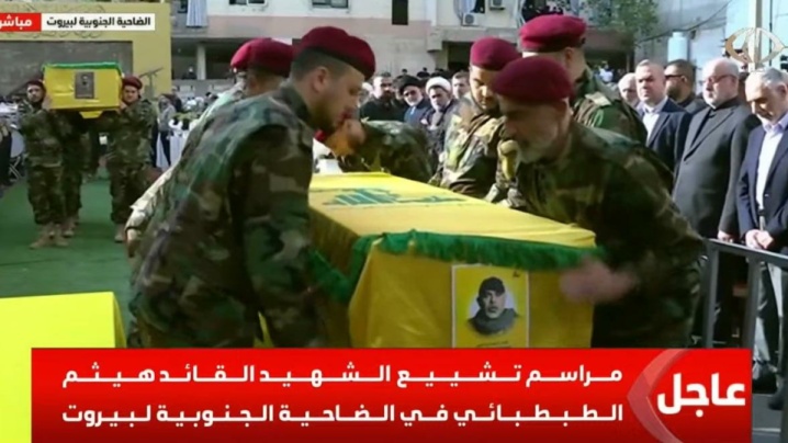 تشییع و خاکسپاری فرمانده شهید الطباطبایی و ۲ همراهش در بیروت