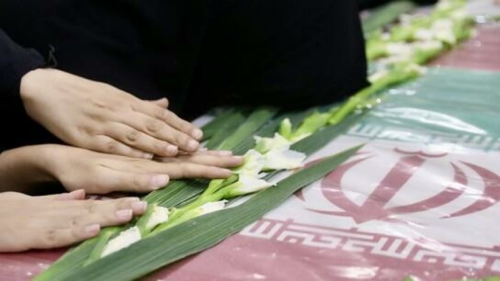 بدرقه دو شهید گمنام در یزد