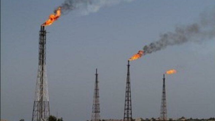 ۲۰۰ فلر نفتی، عامل آلودگی هوای خوزستان/ جمع آوری فلرها تا پایان دولت چهاردهم