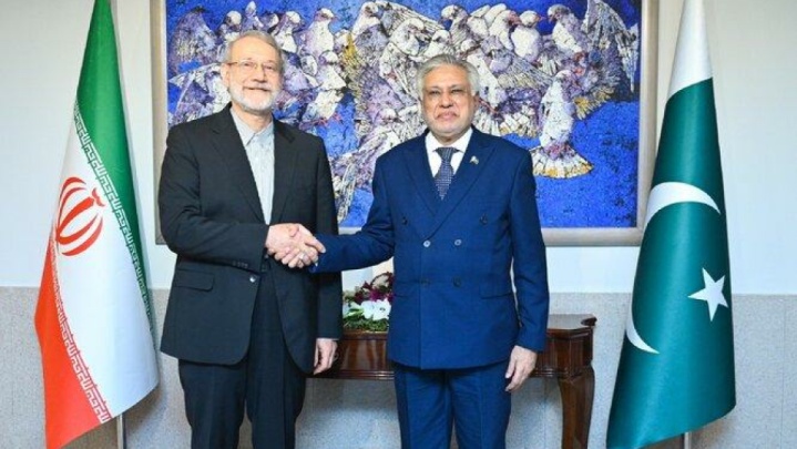 وزیر خارجه پاکستان: همکاری‌های بسیار نزدیکی با مسئولان عالی ایران داریم