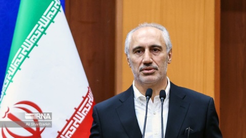 باید بودجه سال آینده بهگونهای تدوین شود که دچار کسری نشویم