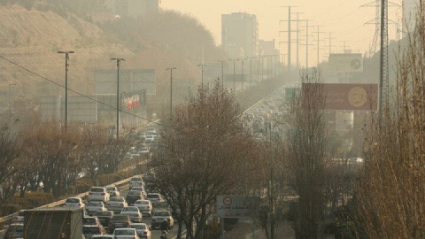 هوای ۲۱ ایستگاه تهران در شرایط قرمز قرار دارد