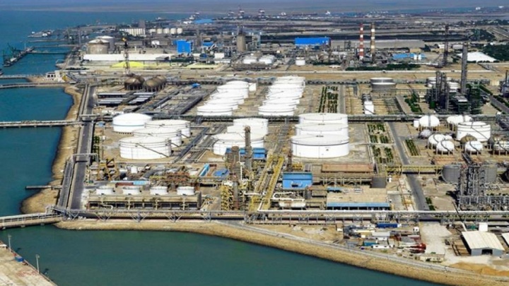 تصویب تحقیق و تفحص از پتروشیمی‌های امیرکبیر و ماهشهر در کمیسیون صنایع