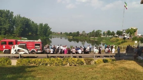 ۳ کشته در پی سقوط خودرو به دریاچه عینک رشت