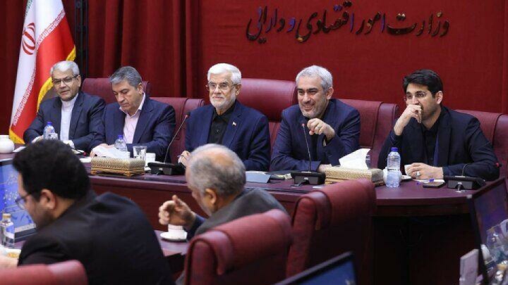 مدنی زاده: ۱۵۰ پروژه اولویت‌دار برای تحقق «اقتصاد برای همه» کلید خورد