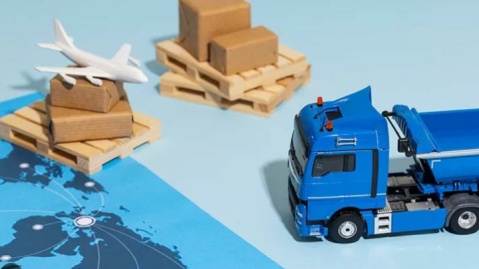 زمینهها و پیامدهای تصویبنامه واردات کالا بدون انتقال ارز