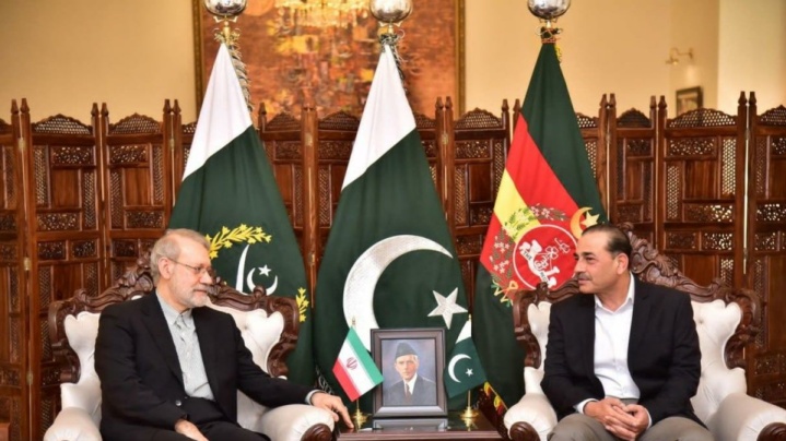 دیدار لاریجانی با فرمانده ارتش پاکستان