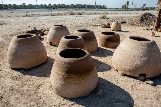 زنانی که تنور جنوب را گرم نگه می‌دارند