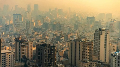 آلودگی هوا ۲۳ میلیارد دلار خسارت به کشور تحمیل می‌کند