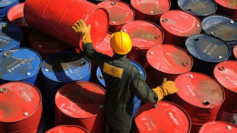 کاهش قیمت نفت متوقف شد