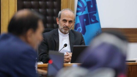 به دنبال مناظره‌های چالشی هستیم