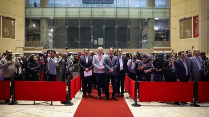 تماشای جهان با چشمان تازه