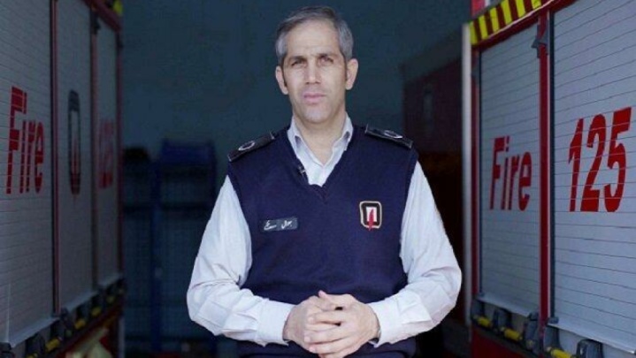 نجات ۱۰ نفر از آتش‌سوزی در ساختمانی ۹ طبقه