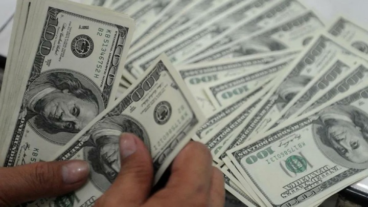 پایان ارز ترجیحی صحت ندارد/  تأمین ارز کالاهای اساسی ادامه دارد