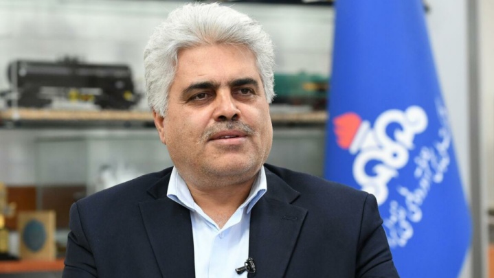 سهمیه بنزین خودروهای تعویض پلاکی قطع نمی‌شود